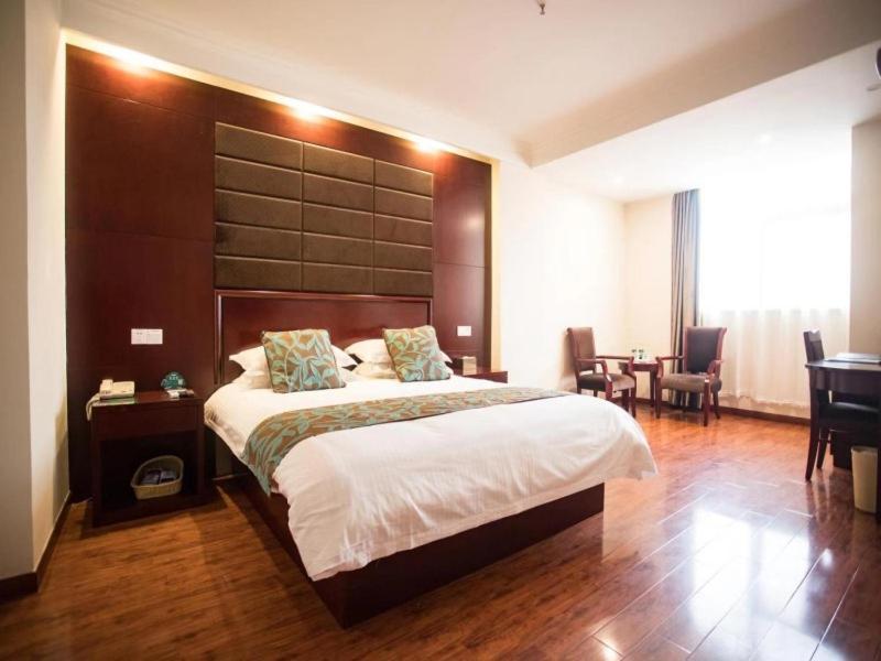 Greentree Inn Jiangsu Wuxi Dongting Leather City Express Hotel Exterior photo